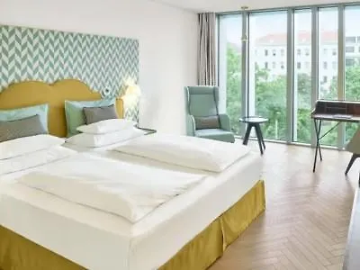 Crowne Plaza Hotel Vienna